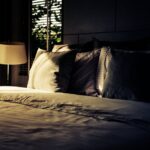 Zalety spania bez majtek: dlaczego jest to dobre dla twojego zdrowia?